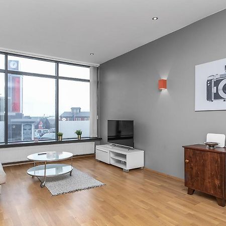 Sunny Apartment - By The Sea In City Center Reykjavik Bagian luar foto